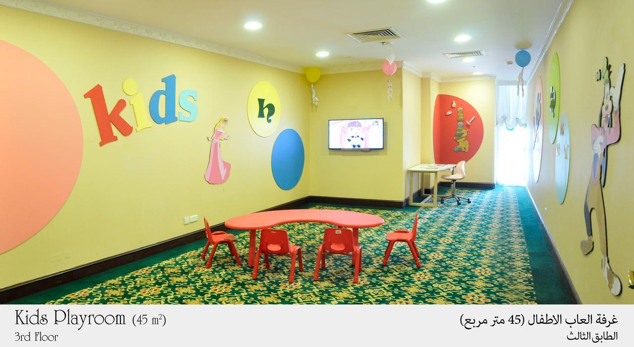 Hotel Habitat Suites,